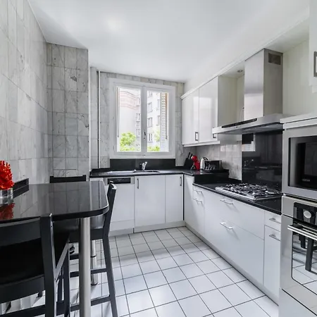 Apartment 3 Pieces Porte Maillot - 16 - 4p - Flat-guest Paris